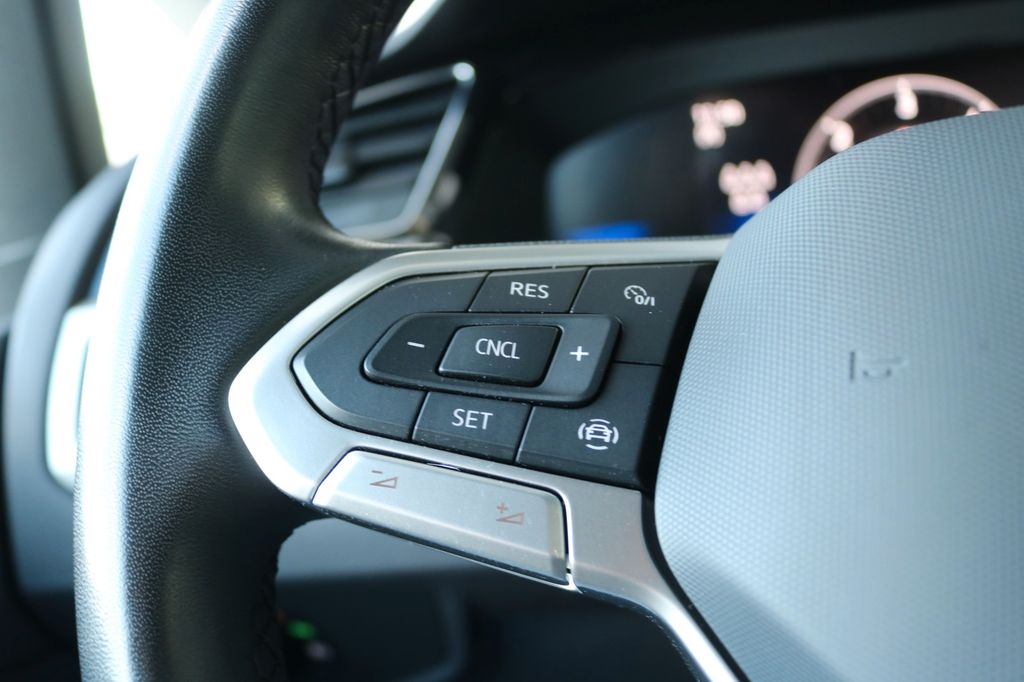 Volkswagen Touran 2024