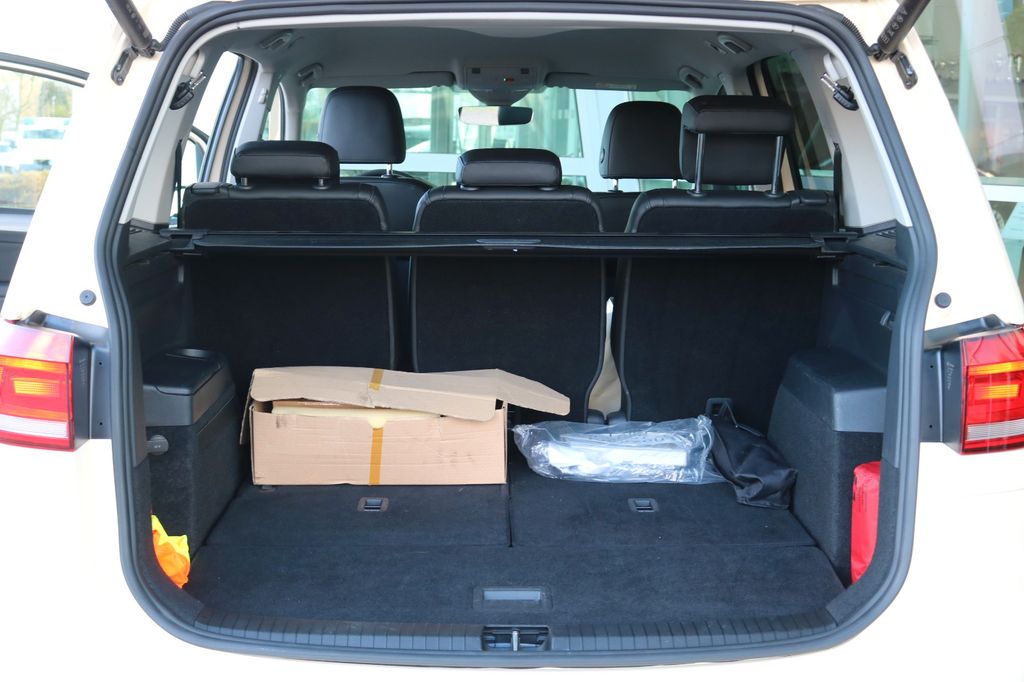 Volkswagen Touran 2024