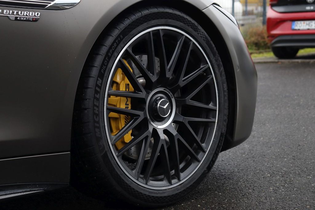 Mercedes-Benz SL 63 AMG 2023