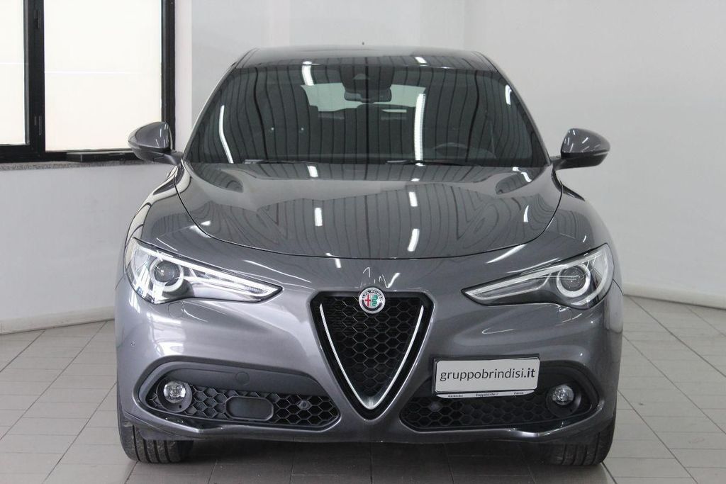 Alfa Romeo Stelvio 2022
