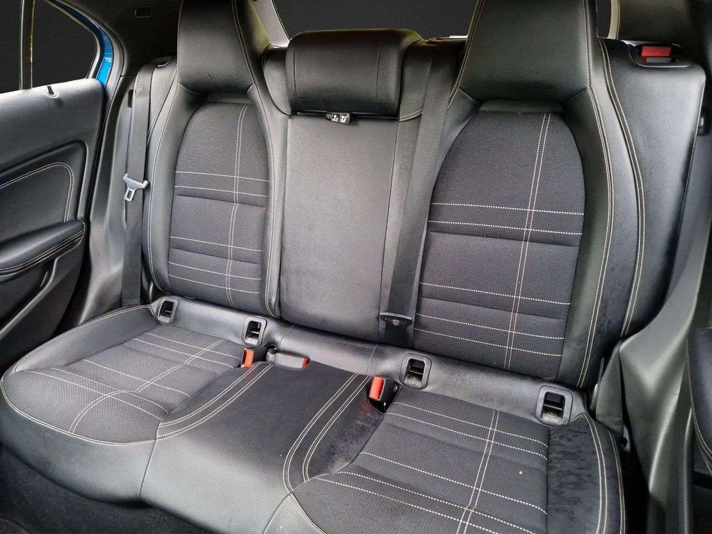 Mercedes-Benz A 200 2014