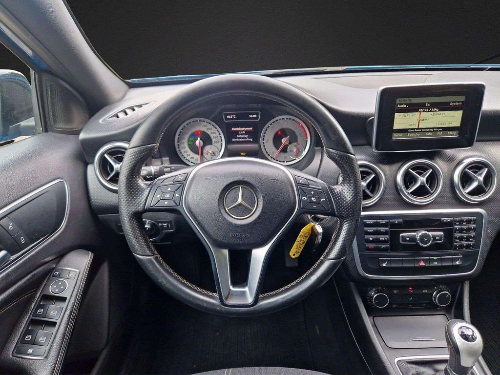 Mercedes-Benz A 200 2014