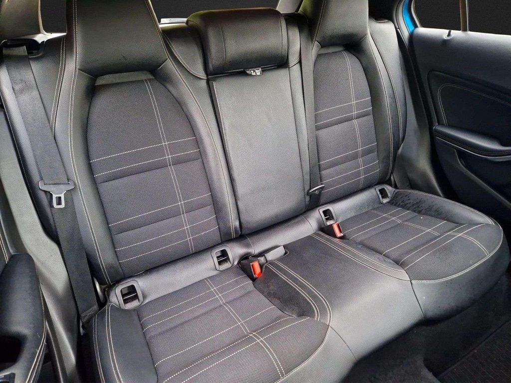 Mercedes-Benz A 200 2014