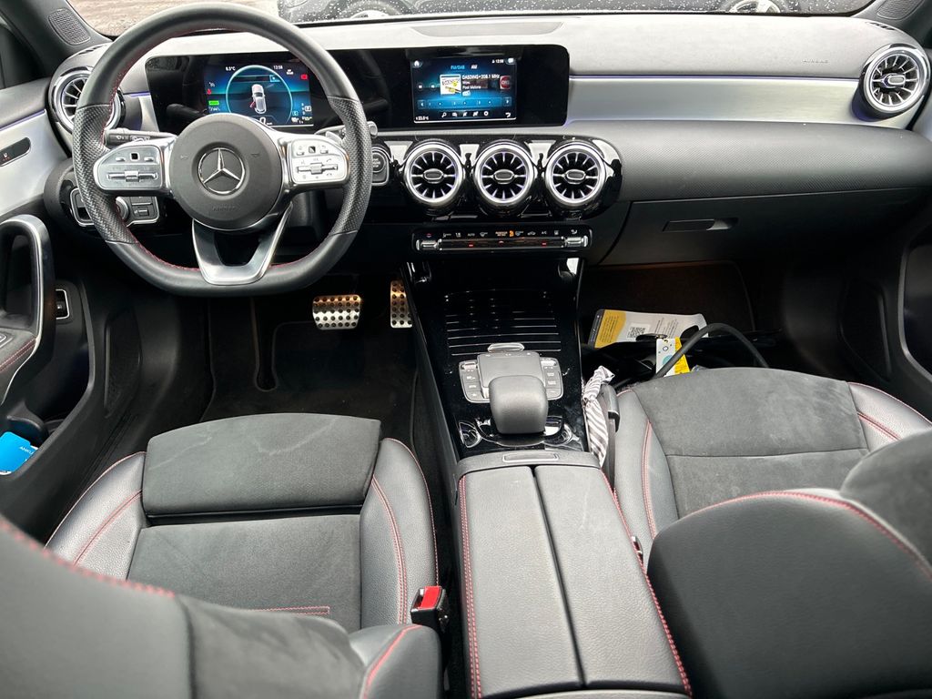 Mercedes-Benz A 250 2022