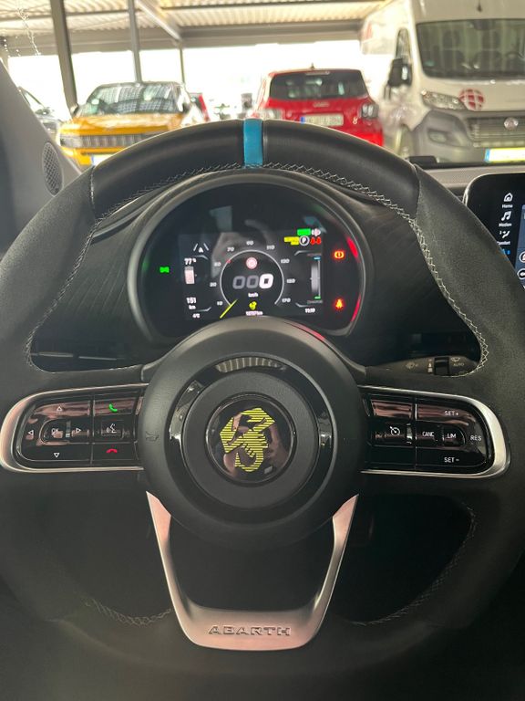 Abarth 500 2023