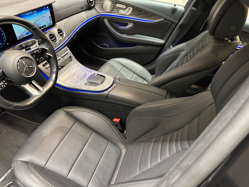 Mercedes-Benz E 300 2021