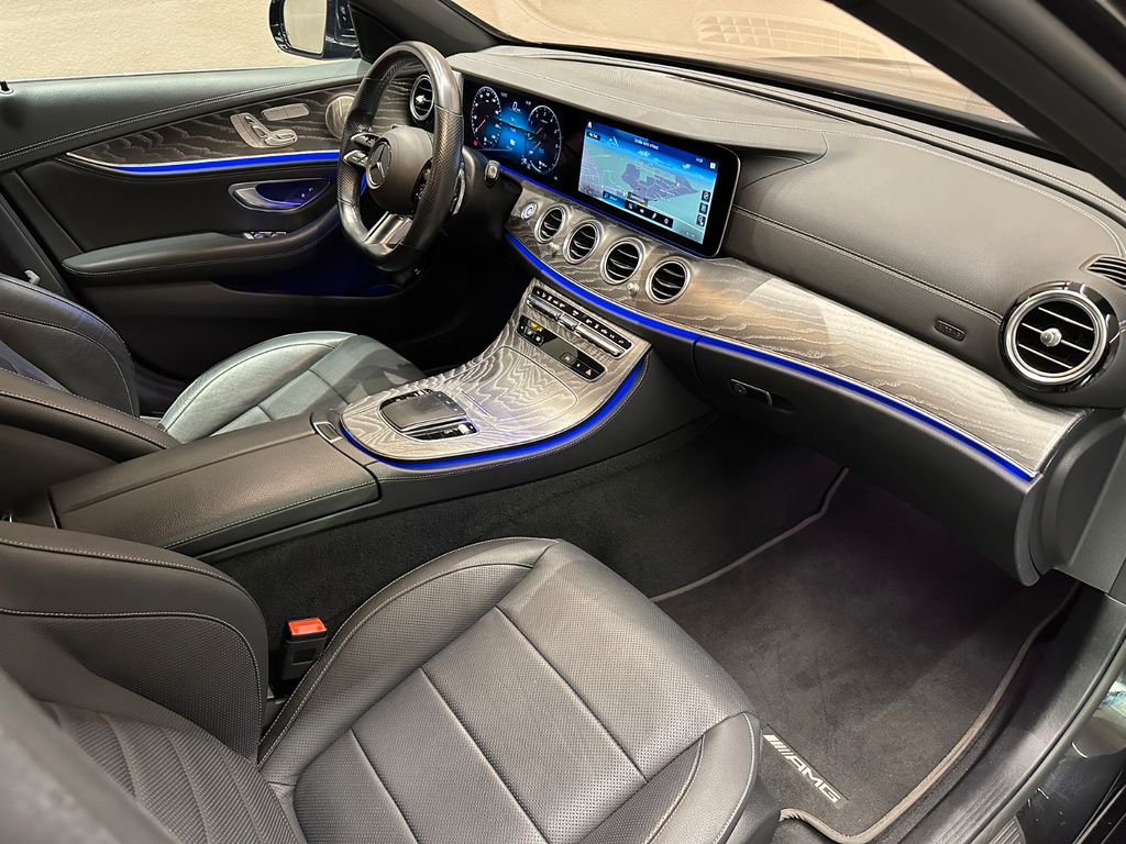 Mercedes-Benz E 300 2021