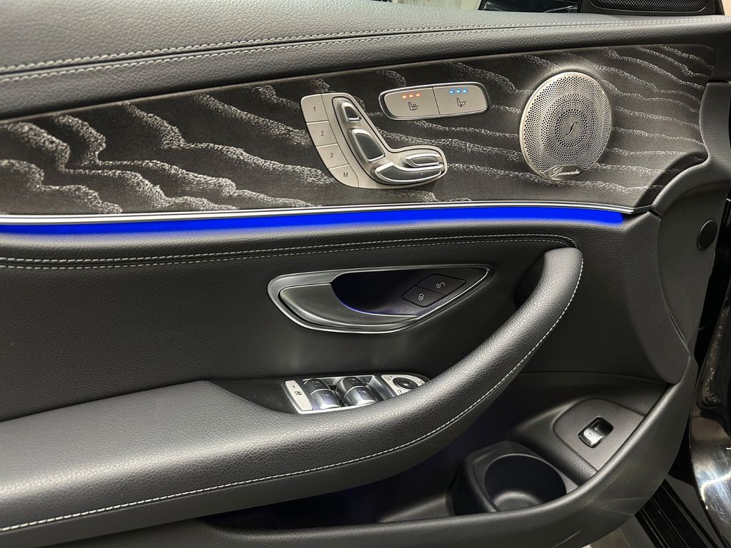 Mercedes-Benz E 300 2021