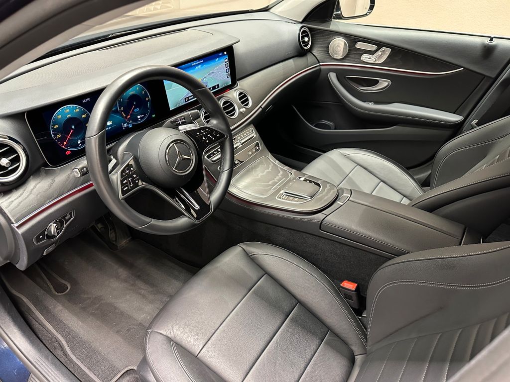 Mercedes-Benz E 300 2022