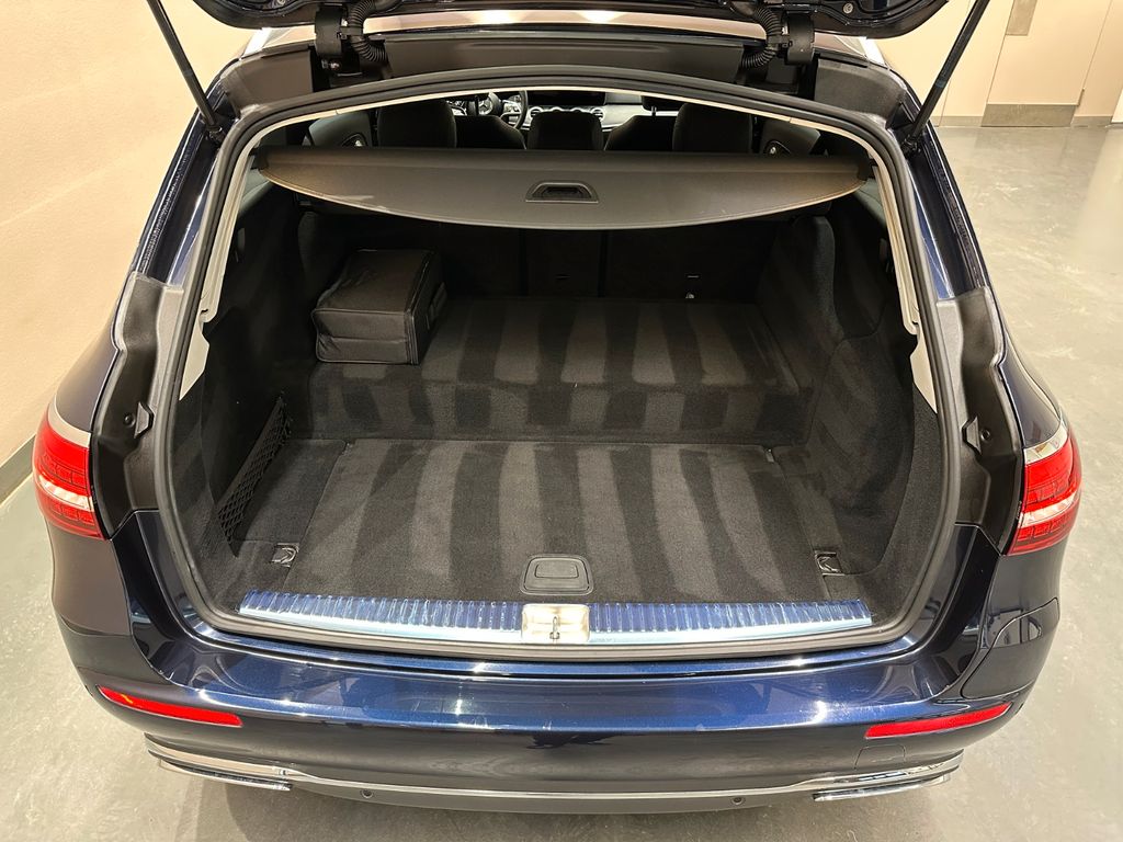 Mercedes-Benz E 300 2022