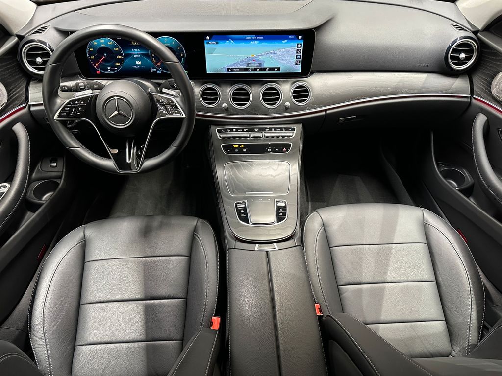 Mercedes-Benz E 300 2022