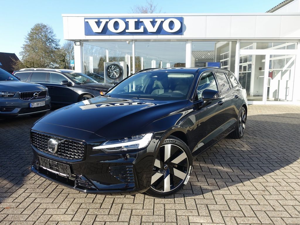 Volvo V60 2025