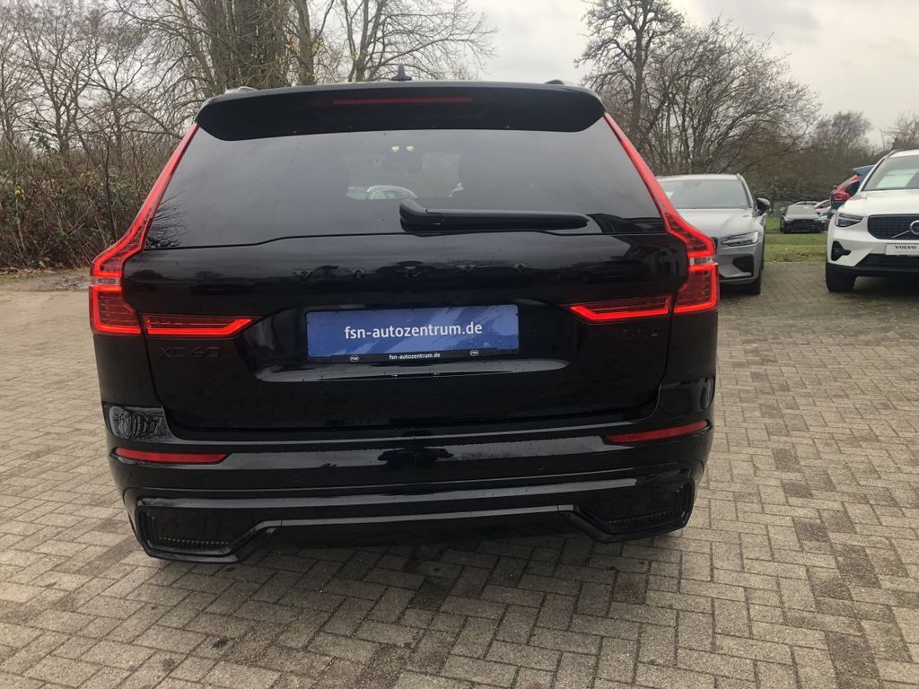 Volvo XC60 2025