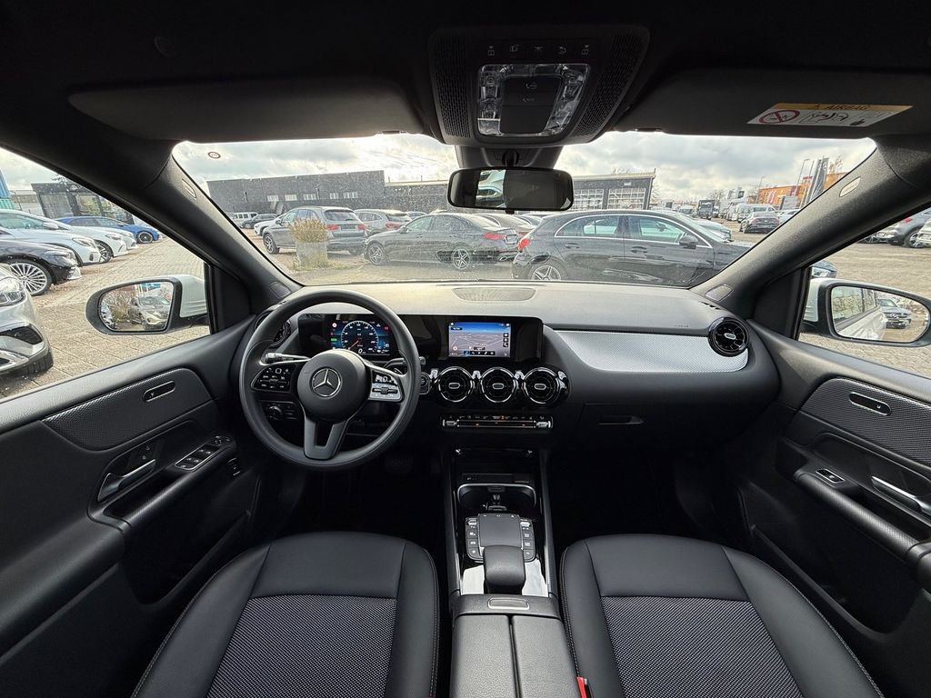 Mercedes-Benz B 250 2022