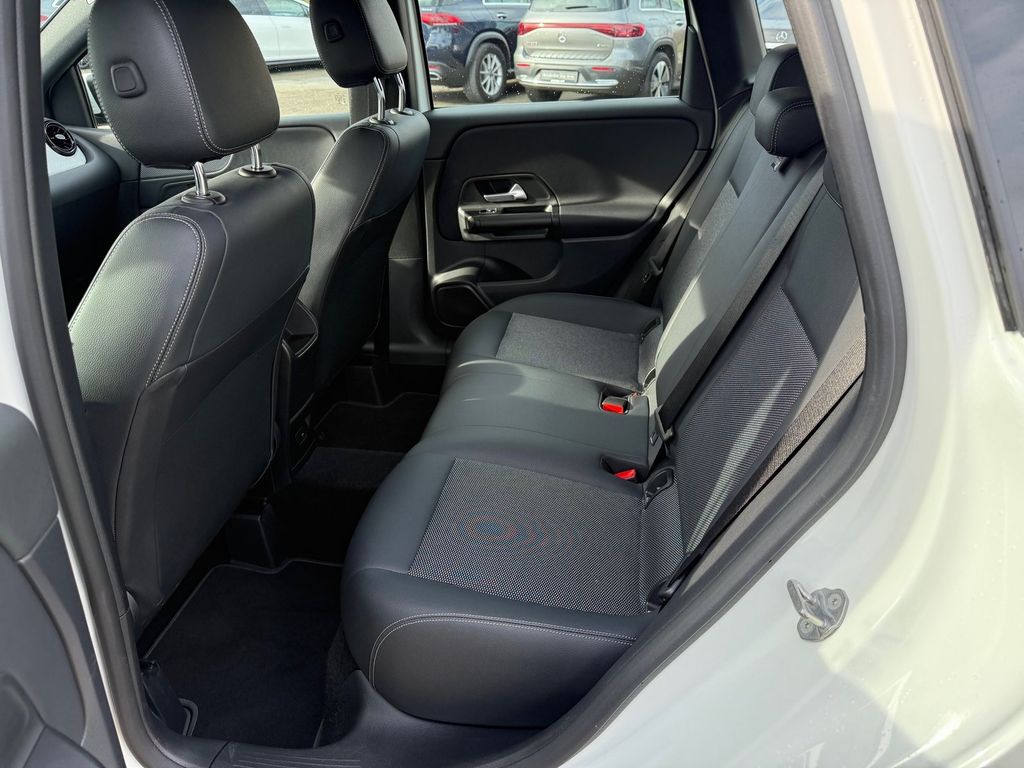 Mercedes-Benz B 250 2022