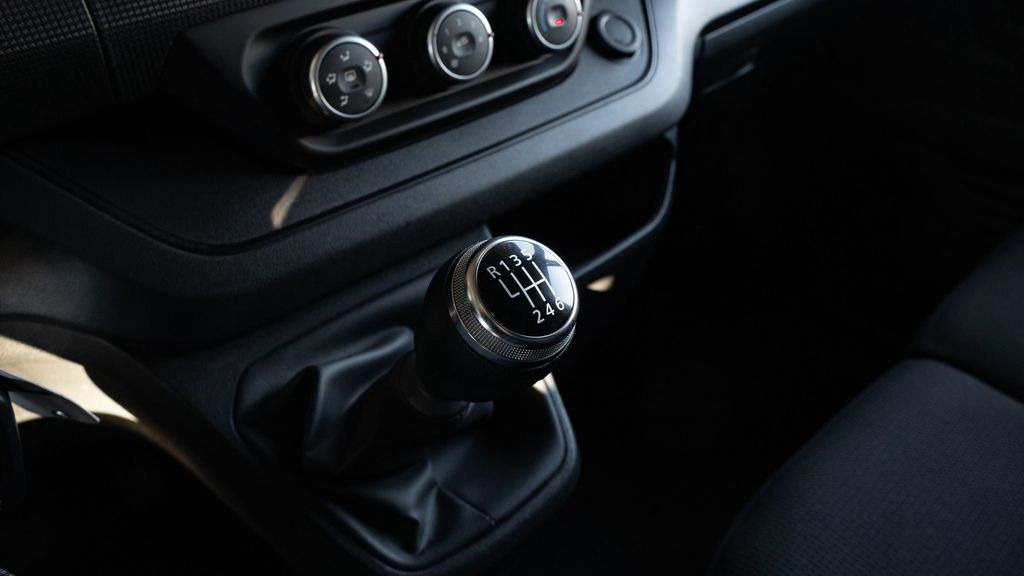 Nissan Primastar 2023