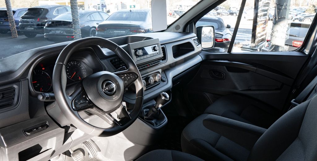 Nissan Primastar 2023