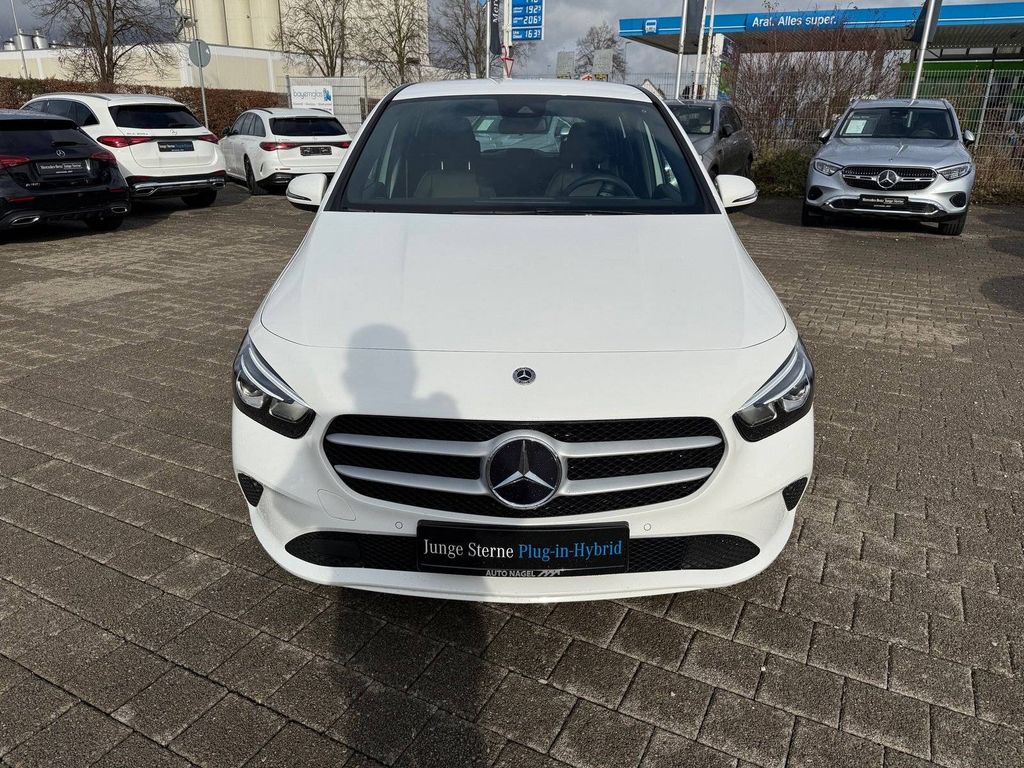 Mercedes-Benz B 250 2022