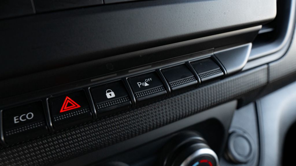 Nissan Primastar 2023