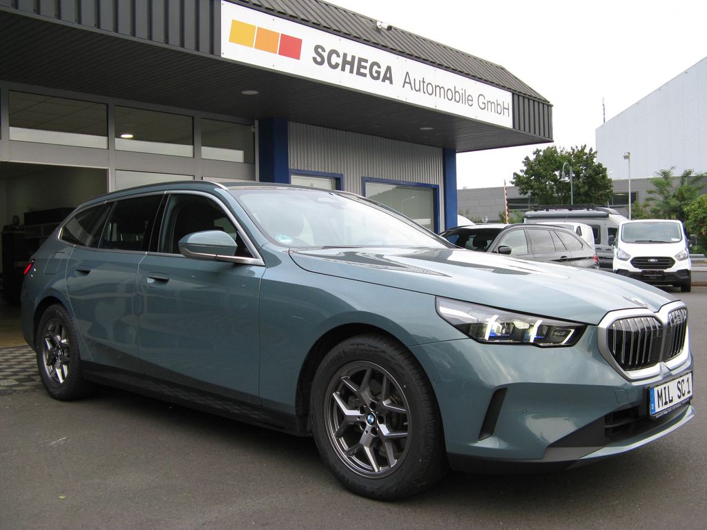 BMW 520 2024