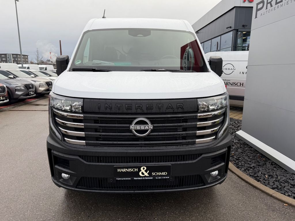 Nissan Interstar 2025