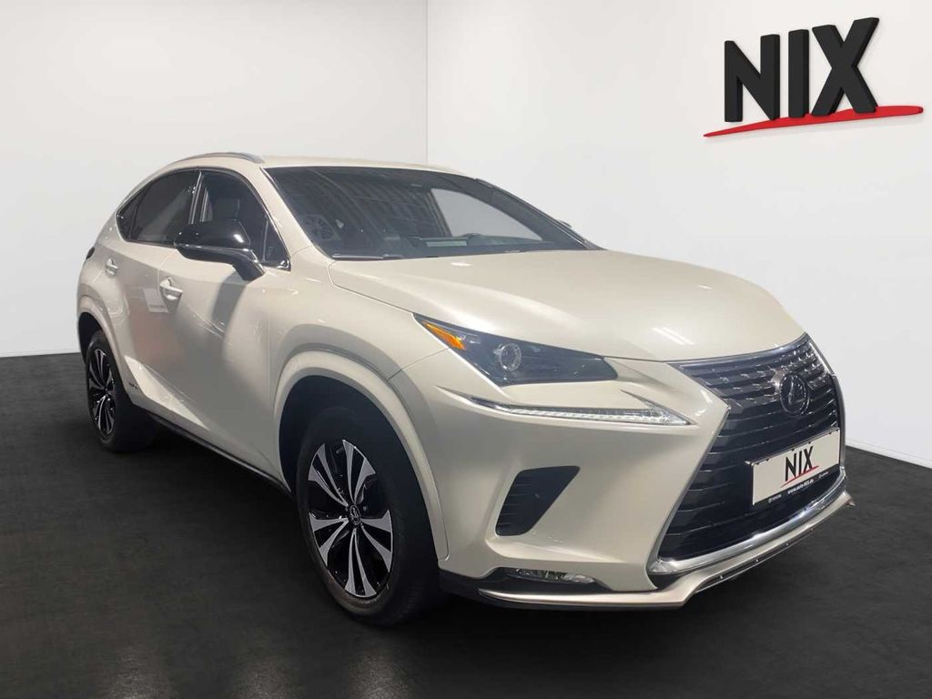 Lexus NX 300 2021