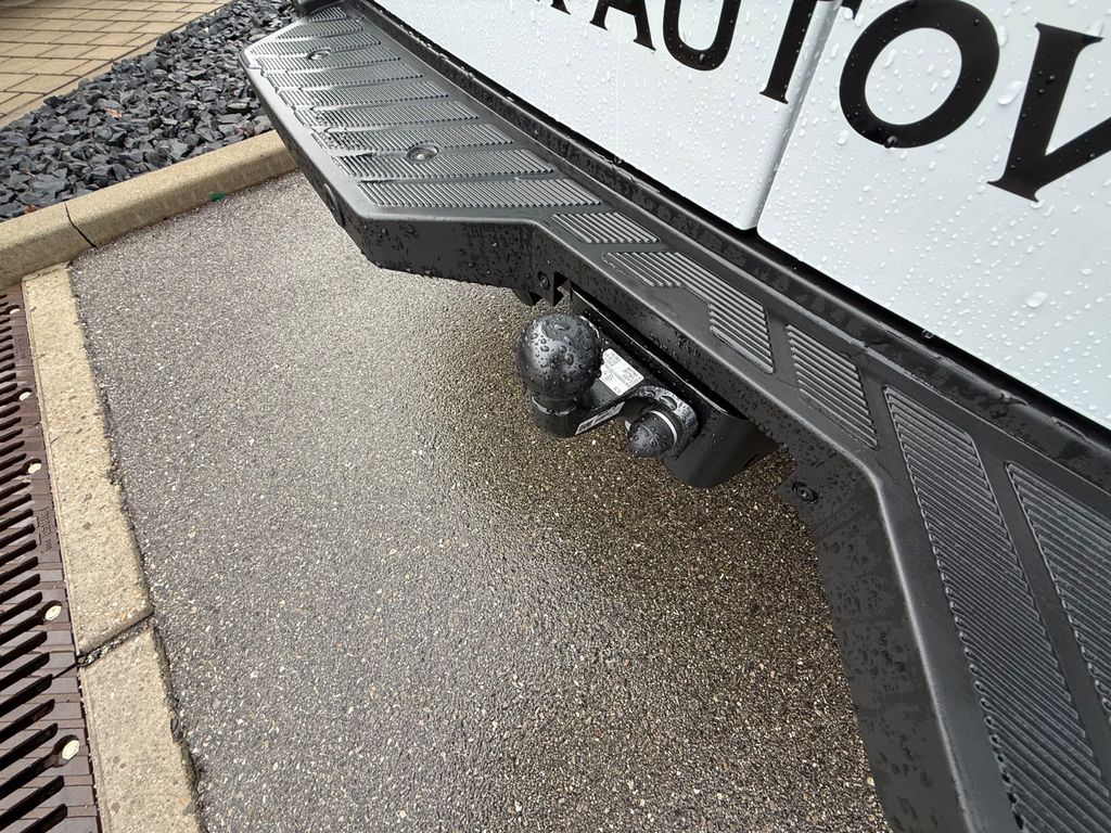 Nissan Interstar 2025