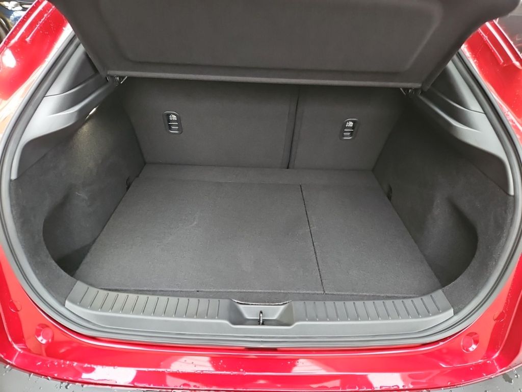 Mazda CX-30 2025