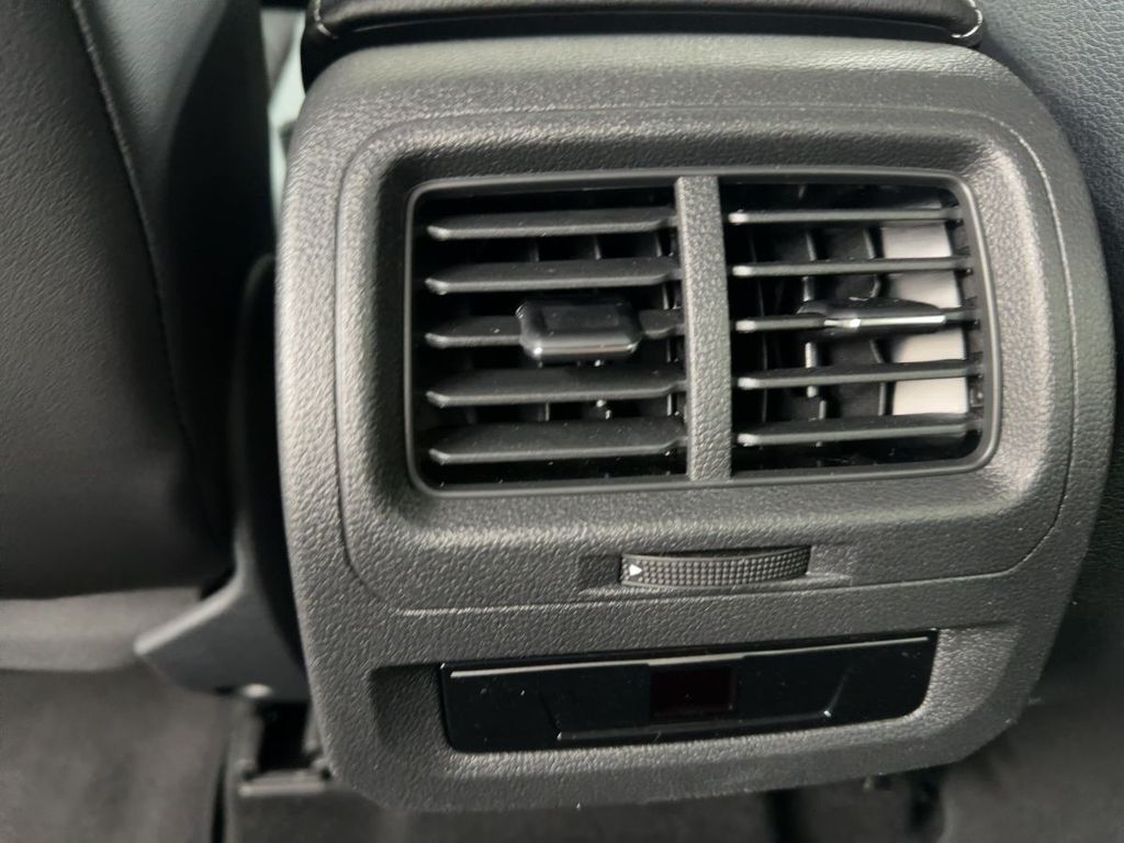 Volkswagen Touran 2025