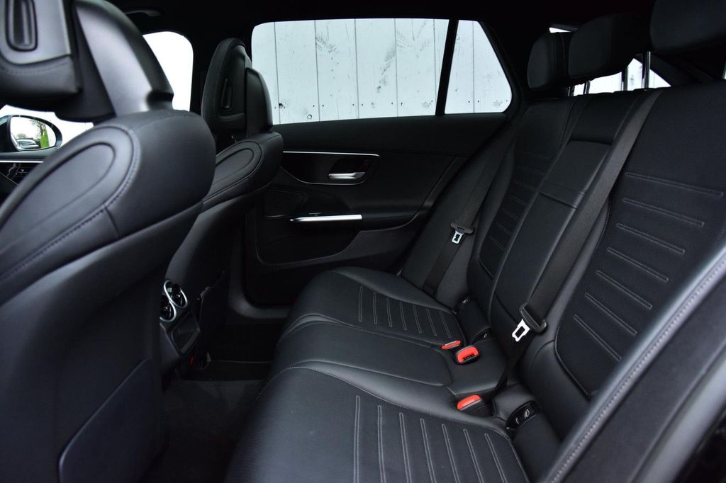 Mercedes-Benz C 200 2023