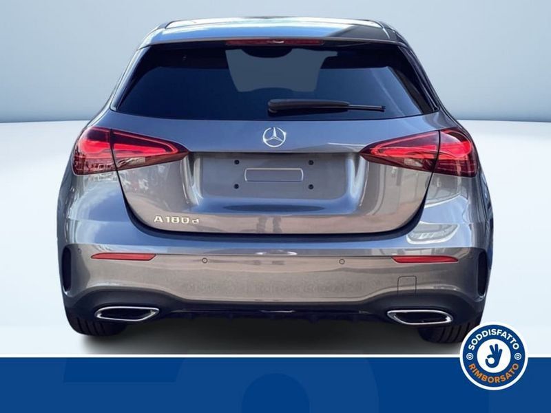 Mercedes-Benz A 180 2025