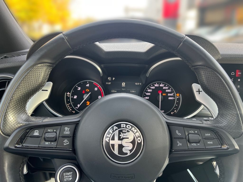 Alfa Romeo Stelvio 2022