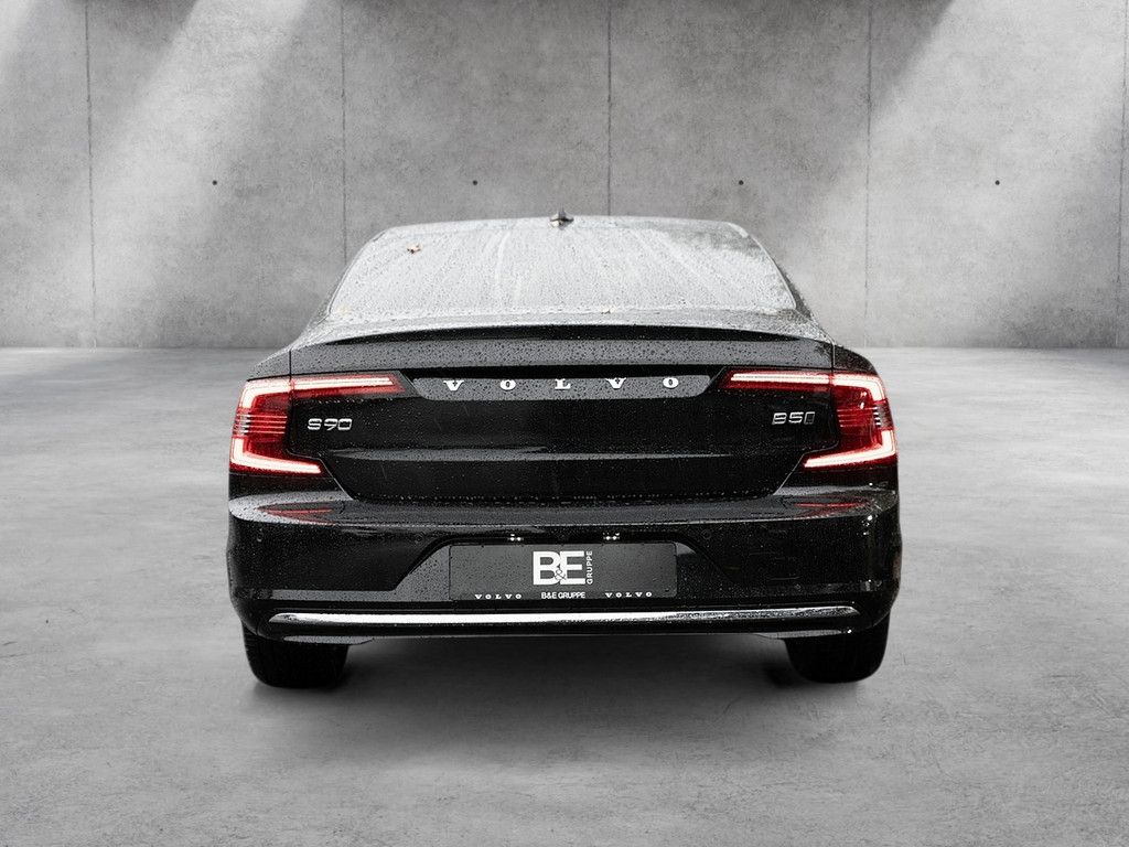 Volvo S90 2024