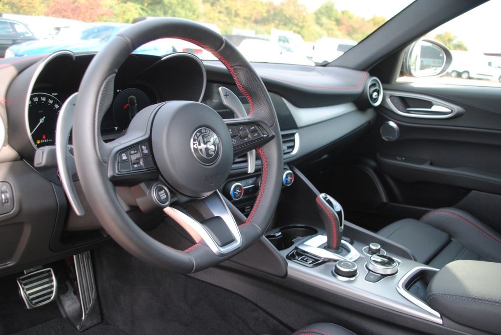 Alfa Romeo Giulia 2023