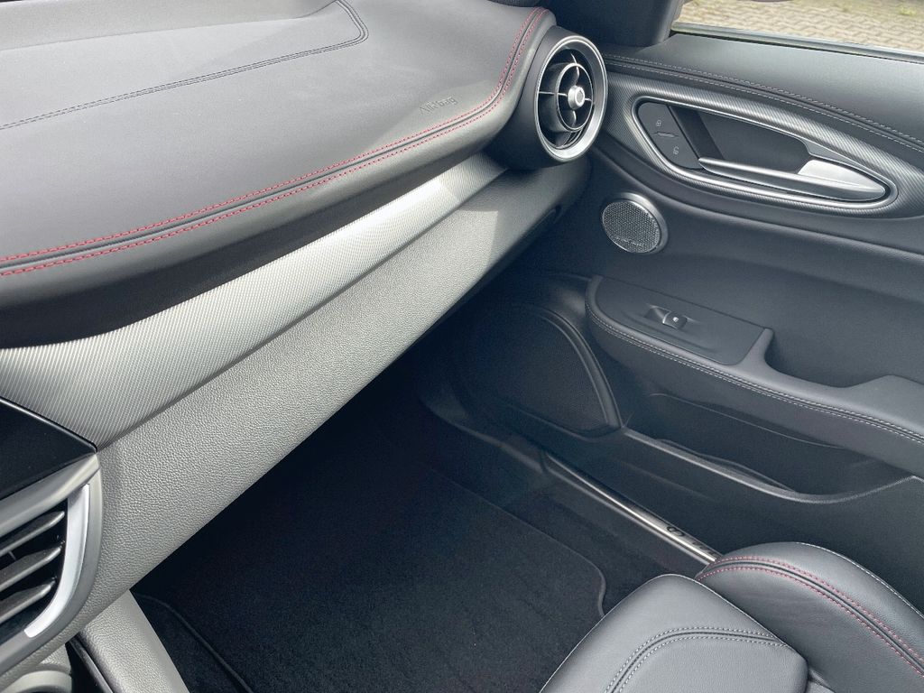 Alfa Romeo Giulia 2023