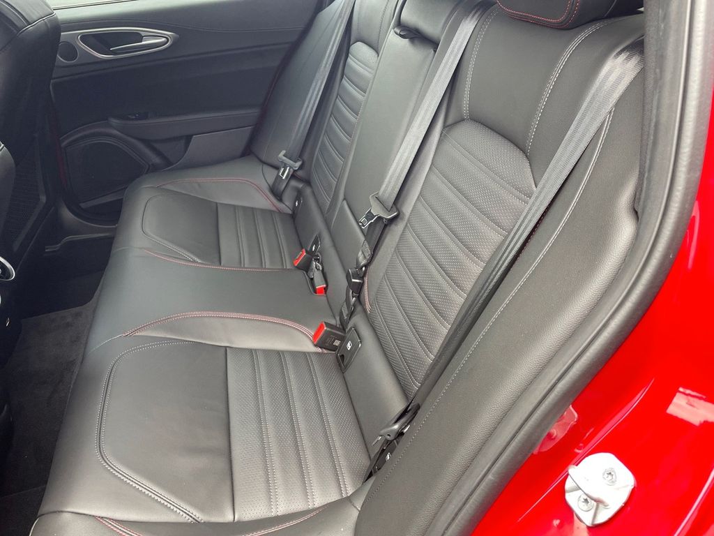 Alfa Romeo Giulia 2023