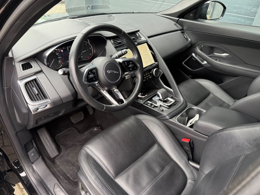 Jaguar E-Pace 2022