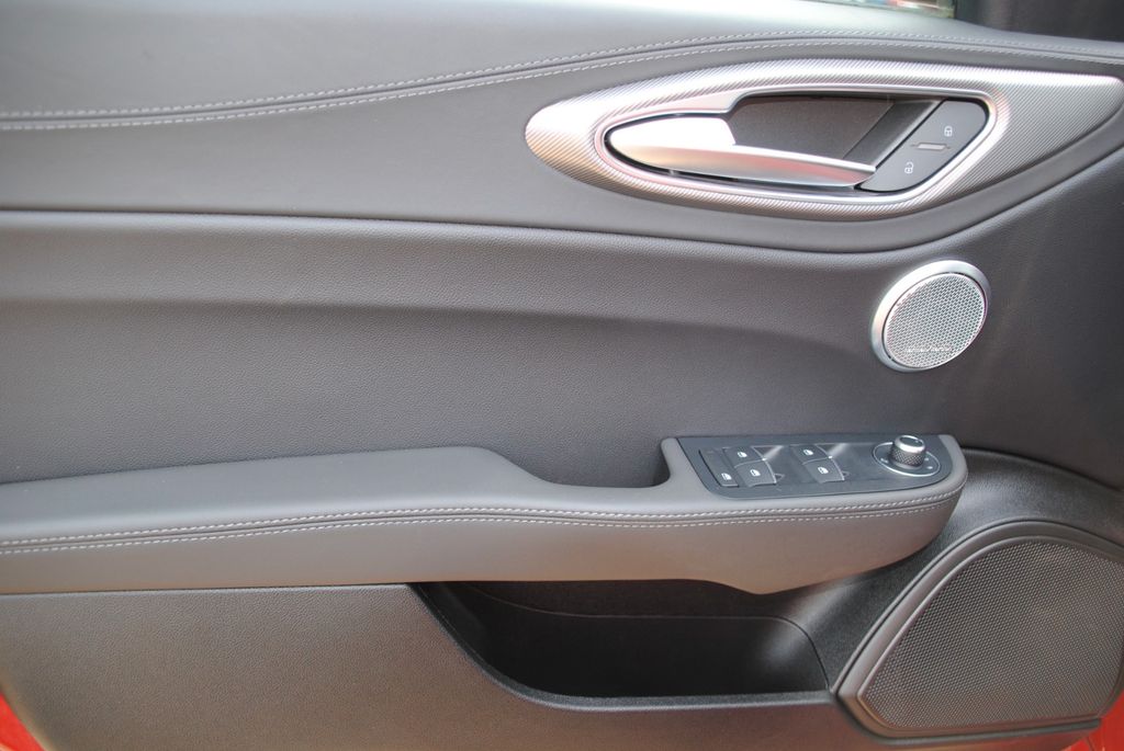 Alfa Romeo Giulia 2023