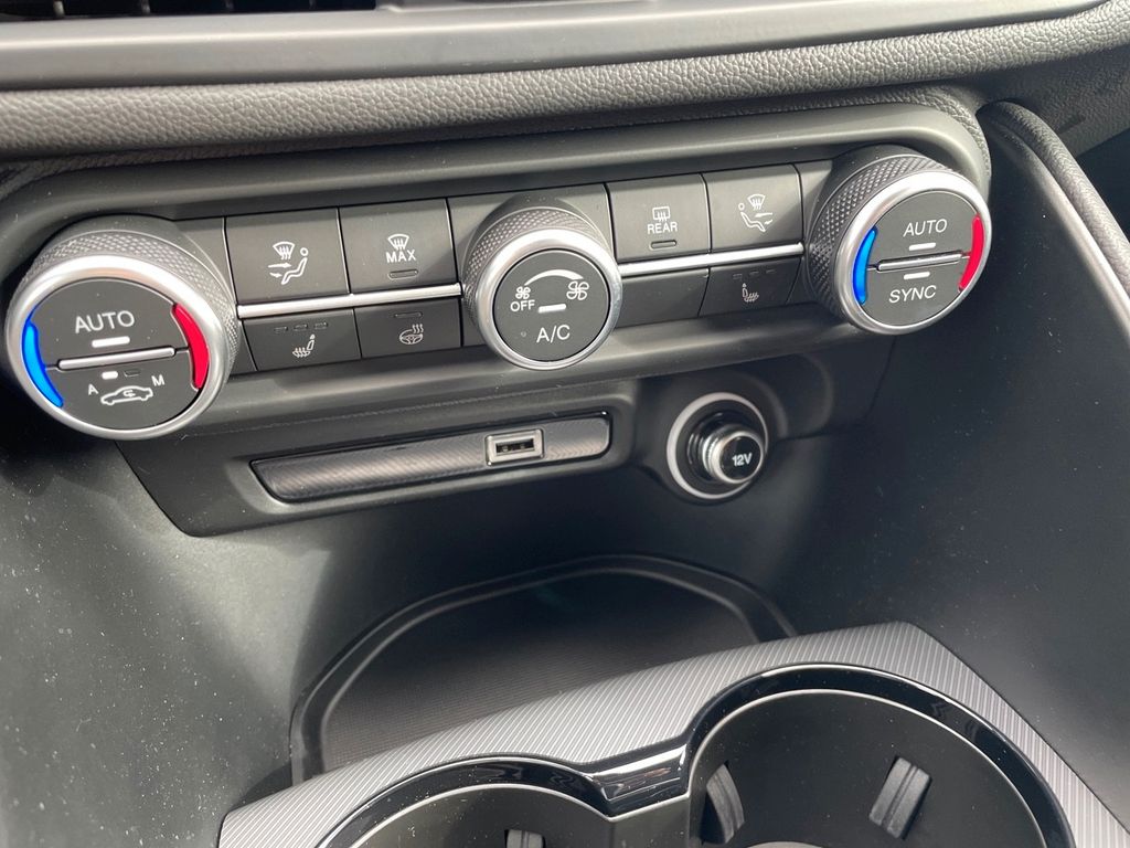 Alfa Romeo Giulia 2023