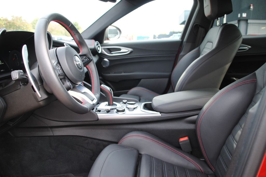 Alfa Romeo Giulia 2023