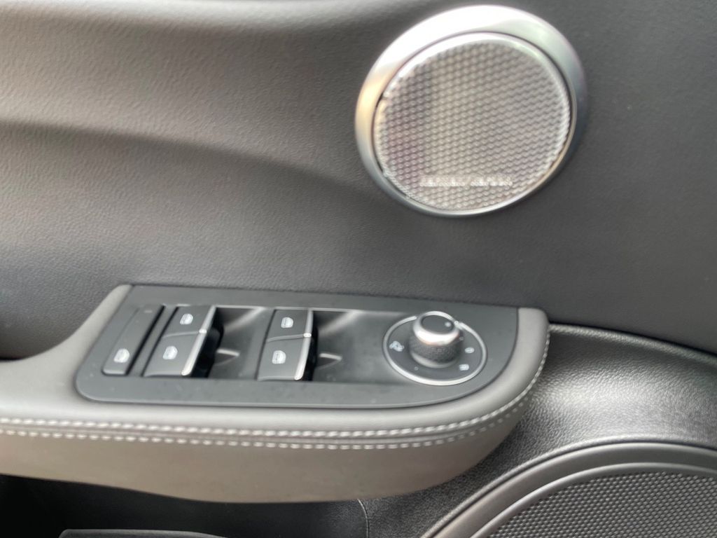 Alfa Romeo Giulia 2023