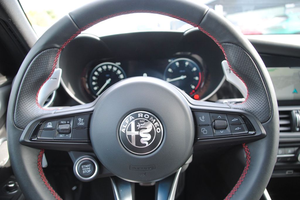 Alfa Romeo Giulia 2023