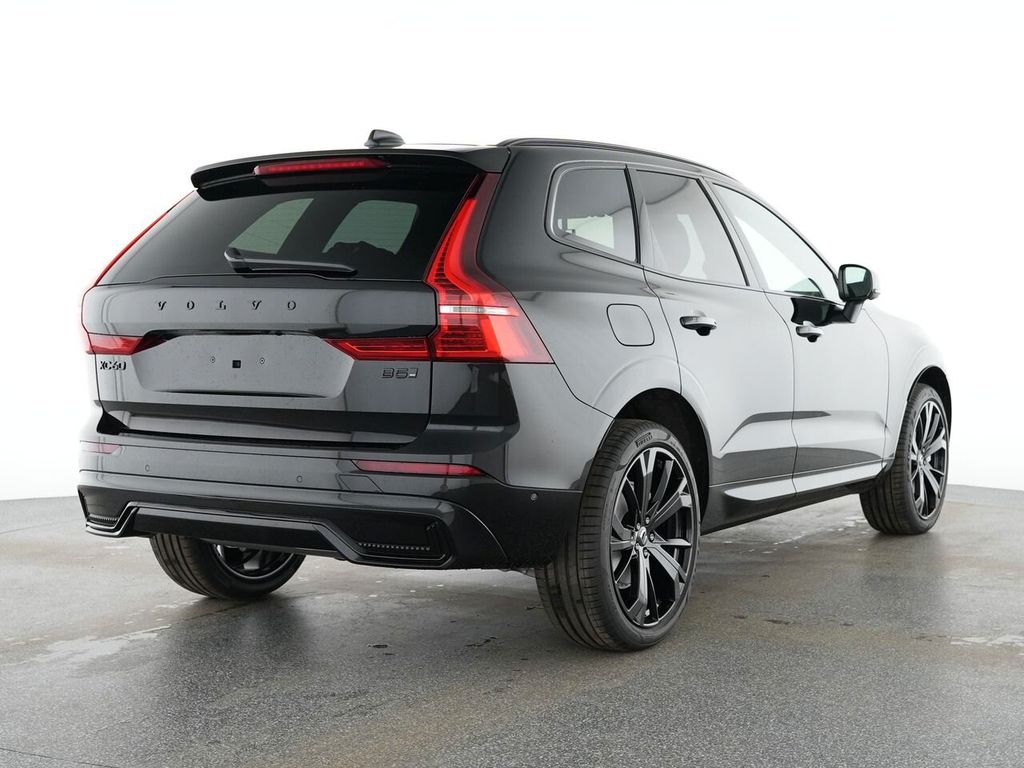 Volvo XC60 2025