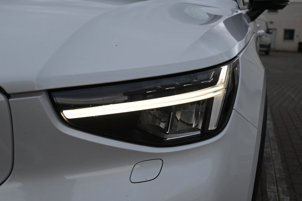 Volvo C40 2022
