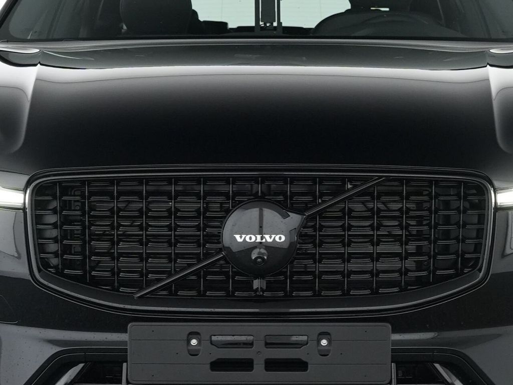 Volvo XC60 2025