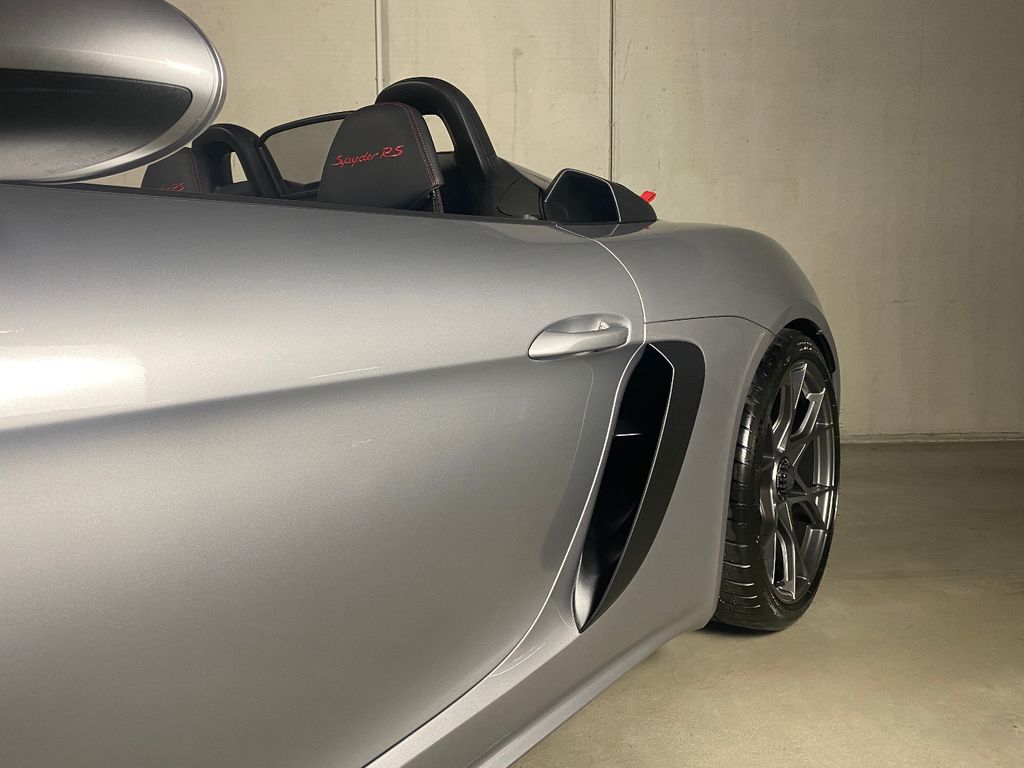 Porsche Boxster 2025