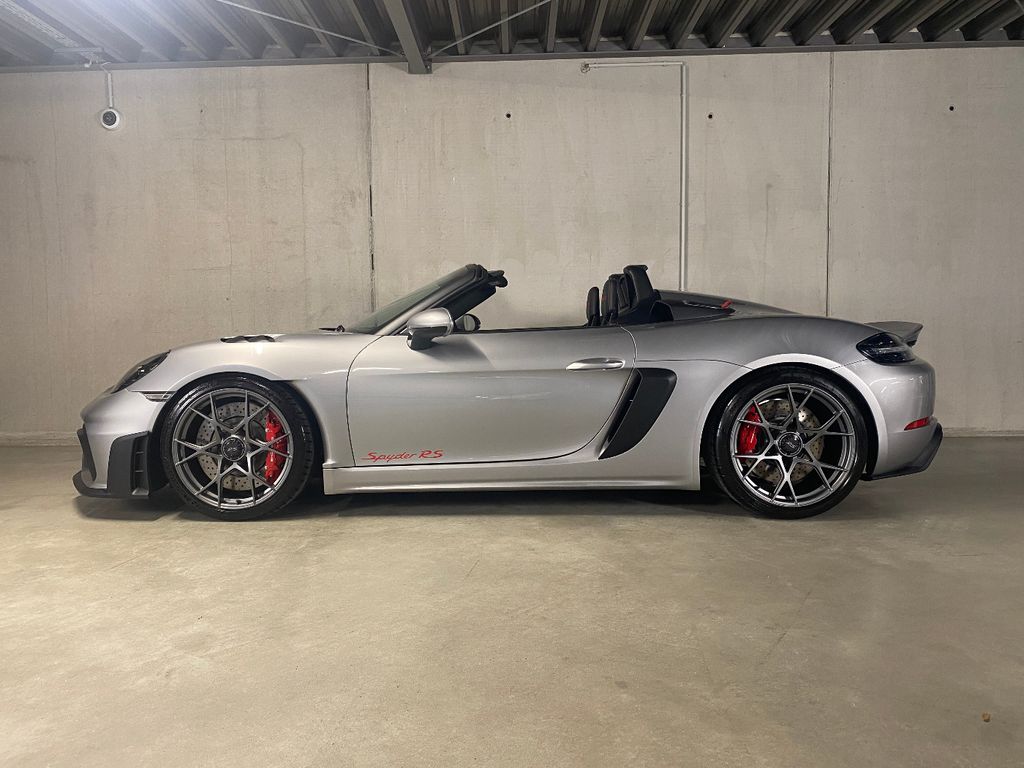 Porsche Boxster 2025