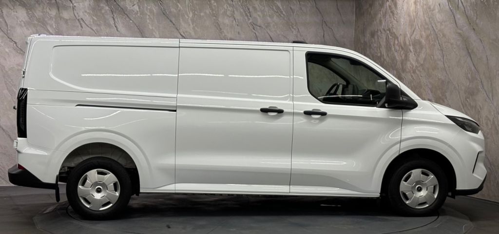 Ford Transit Custom 2024