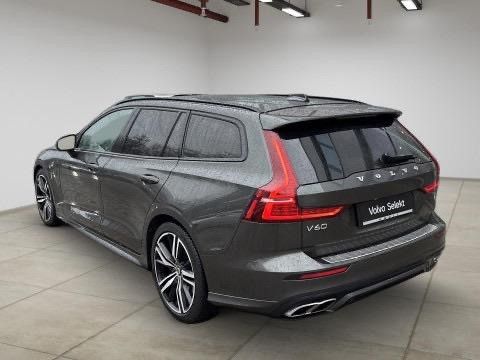 Volvo V60 2021