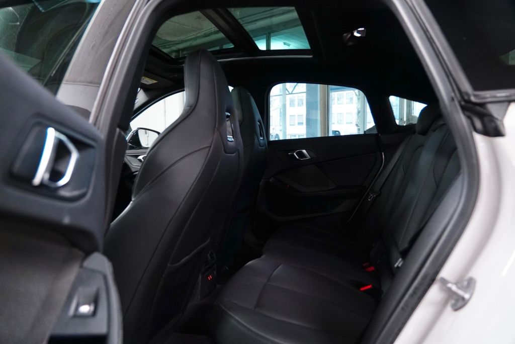 BMW 218 Gran Coupé 2023